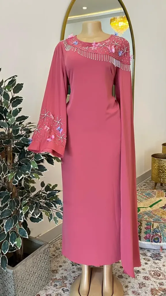 KS1098PSM PINK WITH SILVER BEADS AND BUTTERFLY FLOWER SIMPLE KAFTAN                       -SIZE M