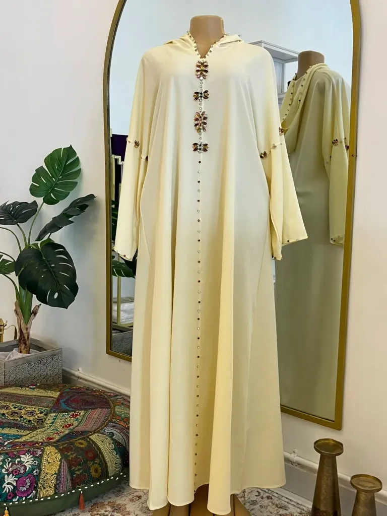 KS1173CRSXL CREAM WITH COLOURFUL STONES HOODIE KAFTAN                                     -SIZE XL