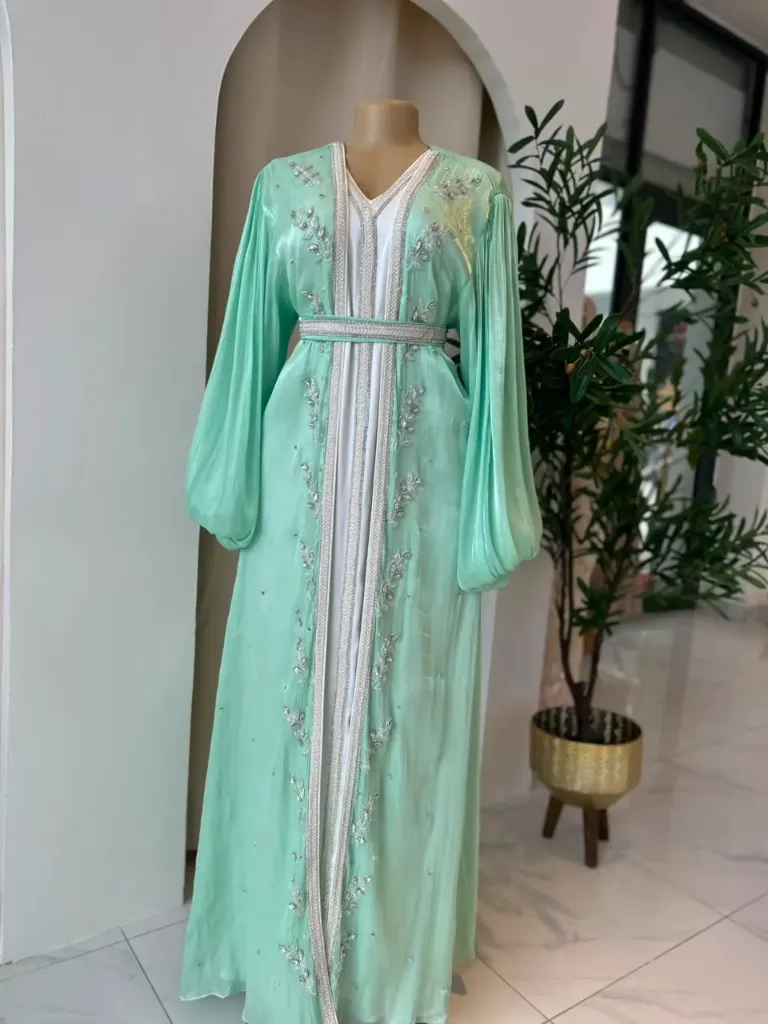 KS1272TUSF TURQUISE GREEN WITH SILVER STONES TWO PIECE PUFFFY HANDS KAFTAN                                                    -FREE SIZE