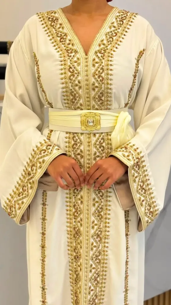 KS1303WSF WHITE WITH GOLD EMBROIDERY MOROCCAN KAFTAN       -FREE SIZE