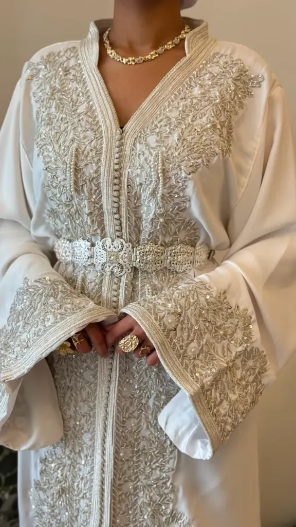 KS1352SLSF WHITE WITH SILVER EMBROIDERED BEADS KAFTAN