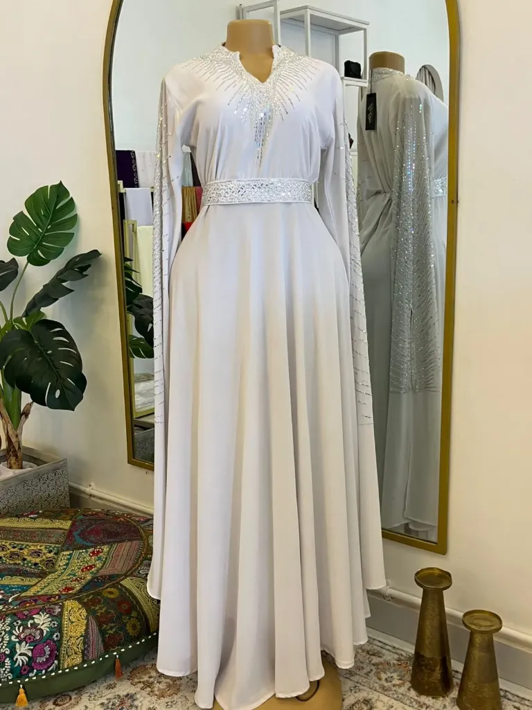 KA520WSS WHITE WITH SILVER LONG- SLEEVE KAFTAN         -SIZE S